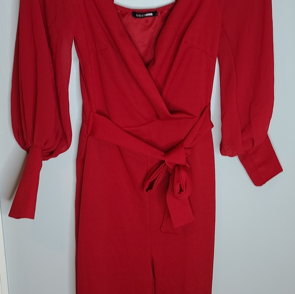 jumpsuit - Picture 8 of 16